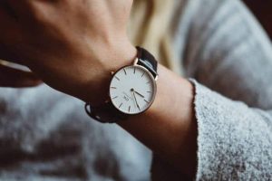 Tips memilih jam tangan pria berdasarkan ukuran pergelangan tangan